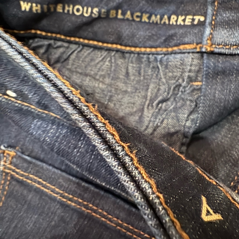 White House l Black Market Dark Blue Denim Bermuda Shorts 00 - Picture 3 of 4